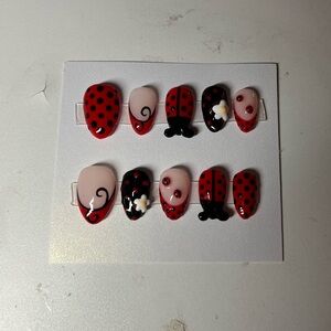 Ladybug Press on Nails